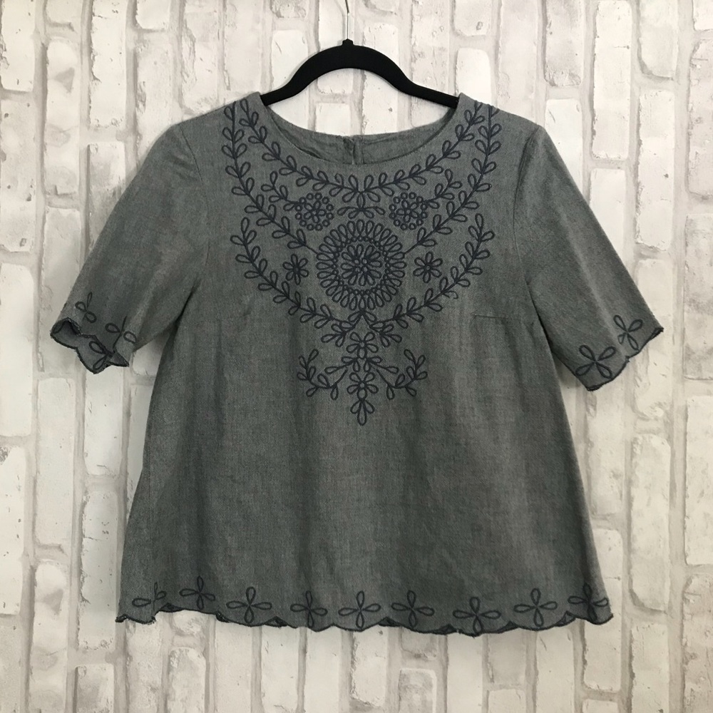 Old navy Embroidered Blouse